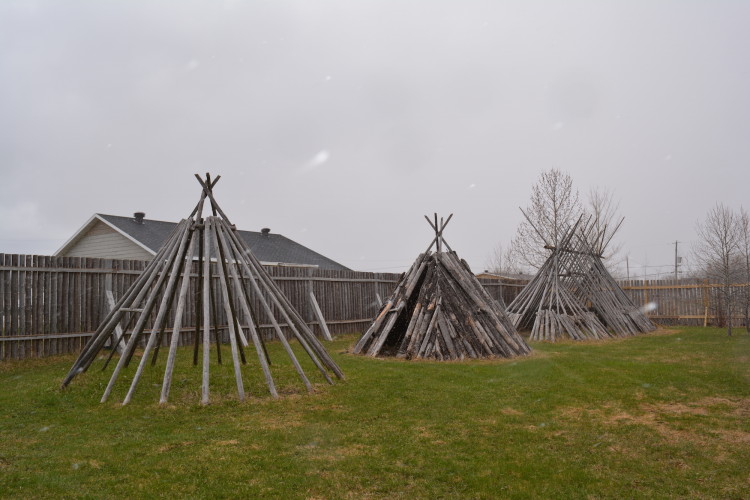 Teepee Structures